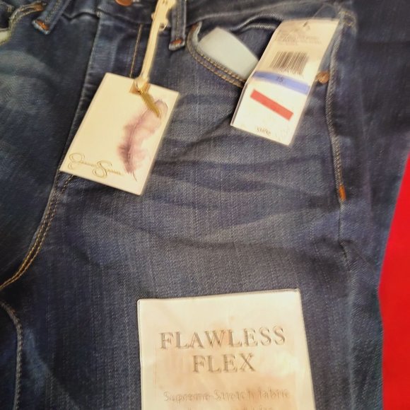 NWT Jessica Simpson Super Stretch Rodeo Curvy High Rise Jeans, Size 25 - Picture 5 of 8